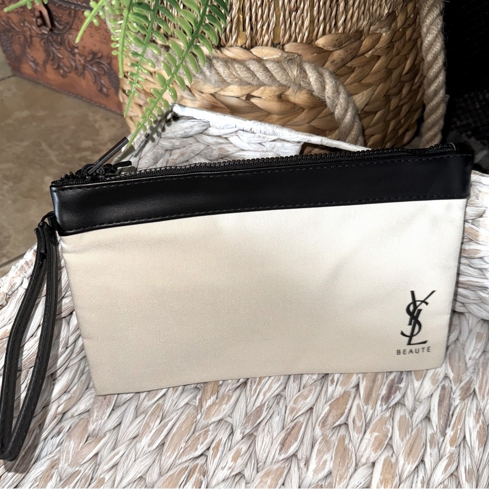 NEW Yves Saint Laurent YSL Beaute Cosmetic Canvas & Black Pouch Clutch Wristlet.
